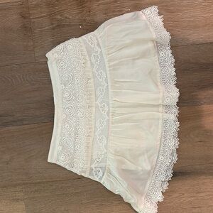 White lace mini skirt